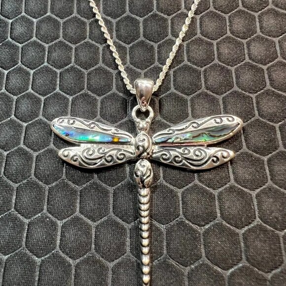 Dragonfly Necklace with Green Abalone Stones 18K White Gold Plated - Picture 1 of 1